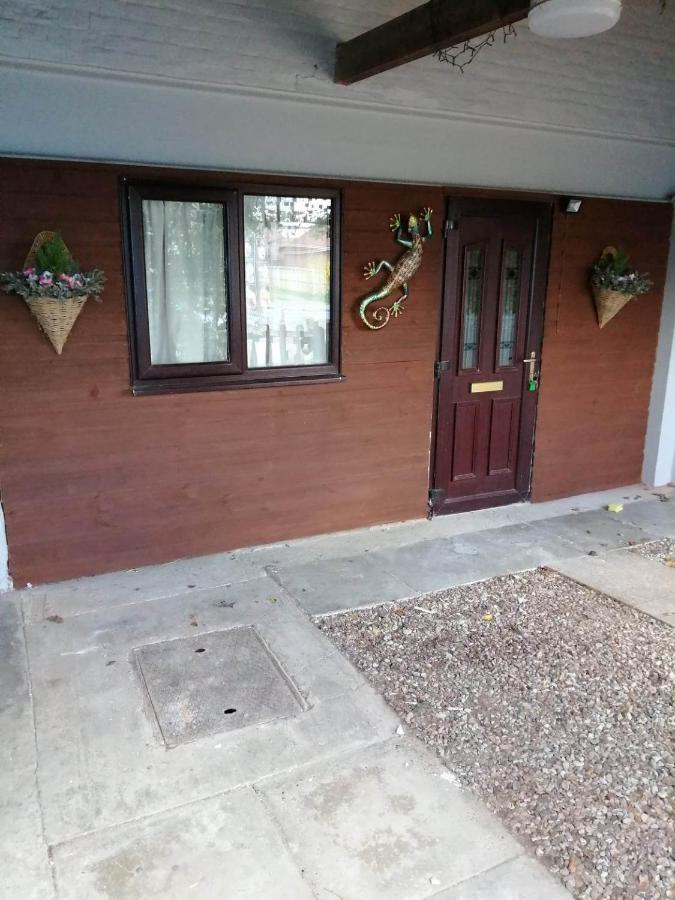 Bed and Breakfast The Old Cart Shed Lenwade Exterior foto